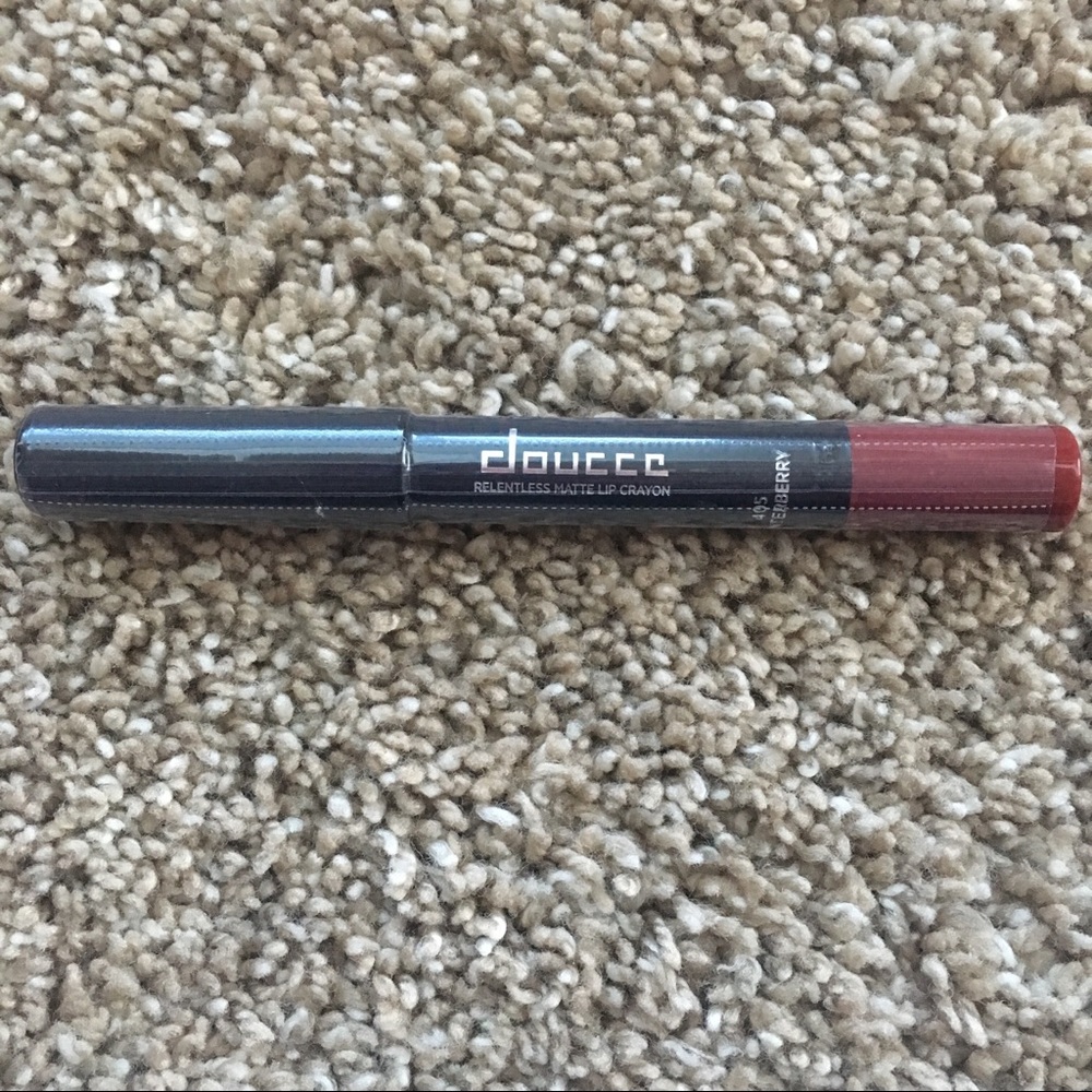 Doucce Relentless Matte Lip Crayon